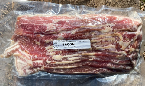 Tocino curado con azúcar, ahumado en nogal Berkshire